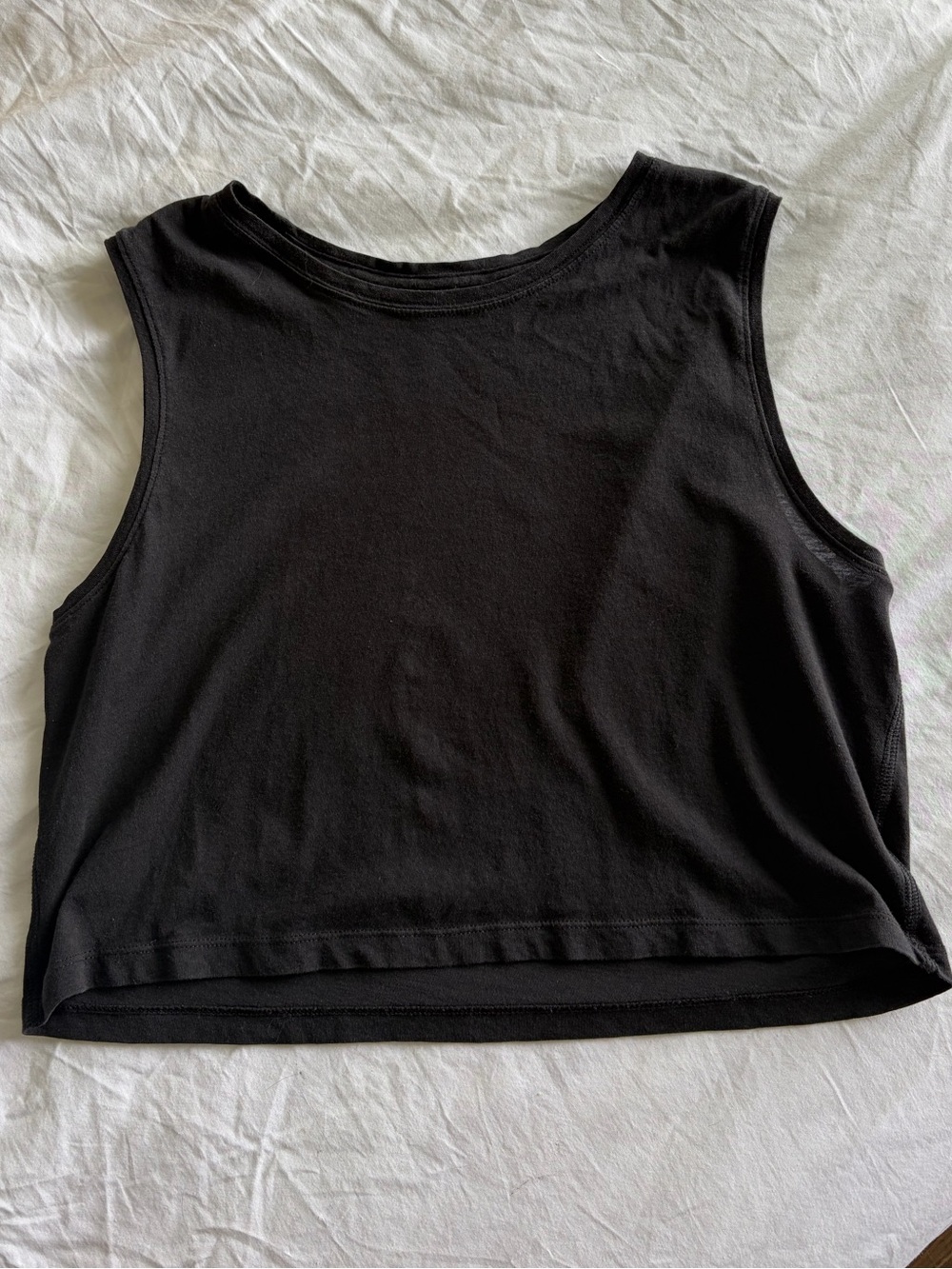 Lululemon cropped tank